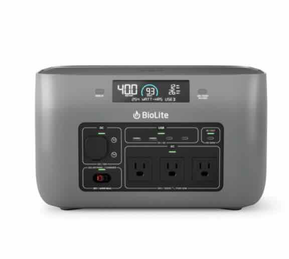 BioLite Bundle  BaseCharge 1500 with 1 Solar Panel 100