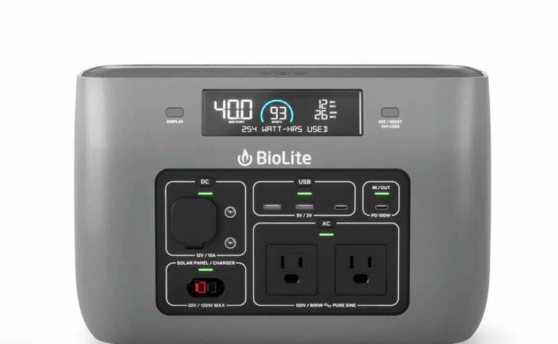 BioLite Bundle BaseCharge 600 with Solar Panel 100